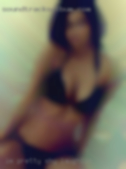 I'm pretty in Laughlin shy but I'm funny and caring.